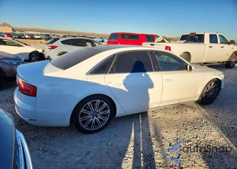 2011 Audi A8 L Quattro z USA, uszkodzony, nr VIN WAURVAFDXBN005671